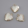 Pendant Mother-of-Pearl Leaf in Setting, 16x14mm diameter+