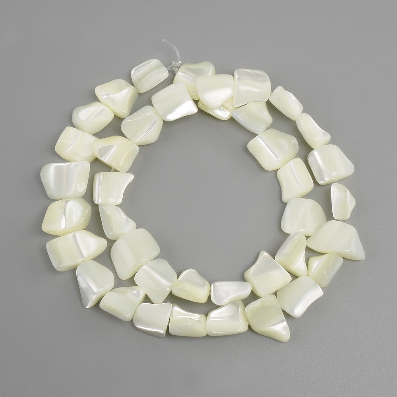 Mother-of-P Pearl Faceted Beads, 9-12×8-13 mm, diameter, 40 cm approx on monofilament
