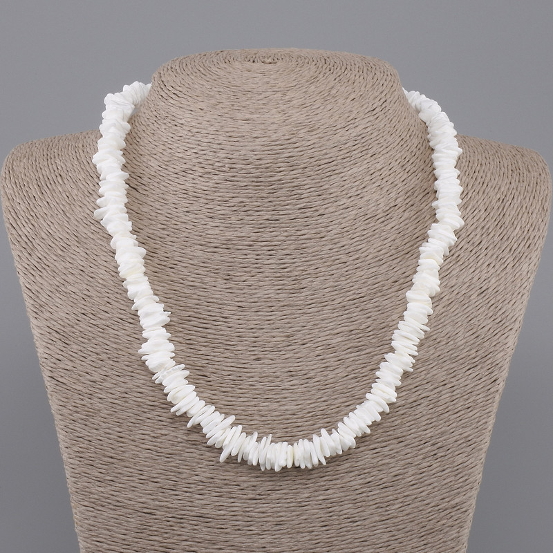 Unprocessed mother-of-pearl flake necklace, Skarfka shell, diameter 8-12×1, 5-2mm+-, length 45cm+- with clasp