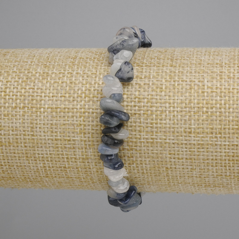 Bracelet with Rutilated Quartz Hair Anite Chip, diameter 7-10×1-3mm +-, length 18cm +- stretch