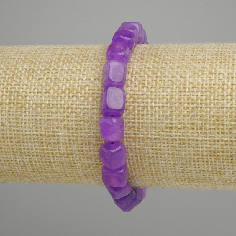 Sugilite Bracelet Cubes, diameter 7-8mm ±, length 18cm ± stretch