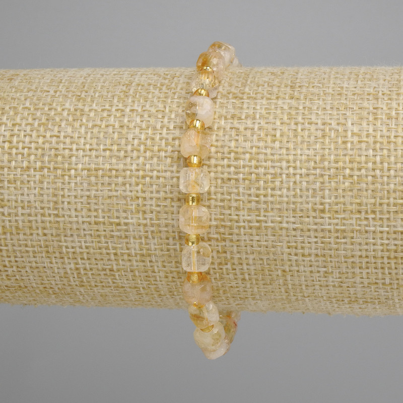 Bracelet Faceted Citrine Cubes, 5x5mm diameter ± 3mm seed beads ±, length 18cm ±, stretch