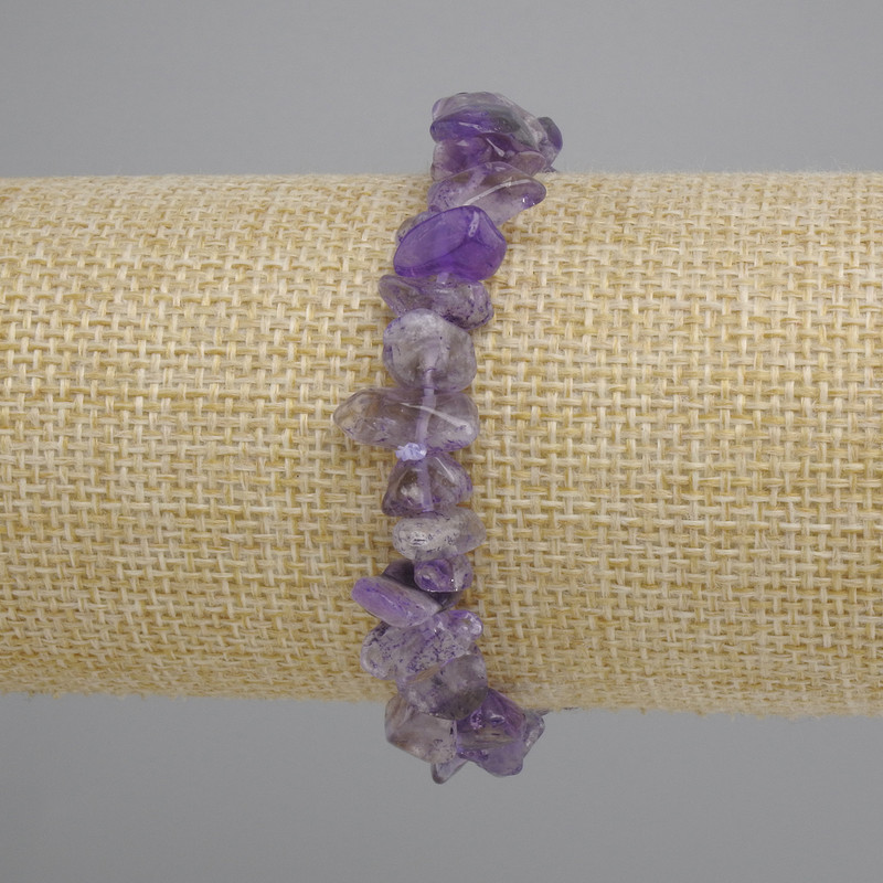 Amethyst chip bracelet, 7-10×2-4 mm fragments, 18 cm length, elastic stretch