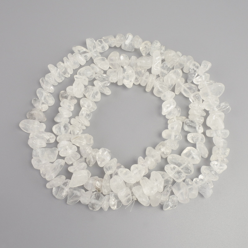 Beads Mountain Crystal Chip, 8-17×4-10 mm, +- length 78 cm on thread