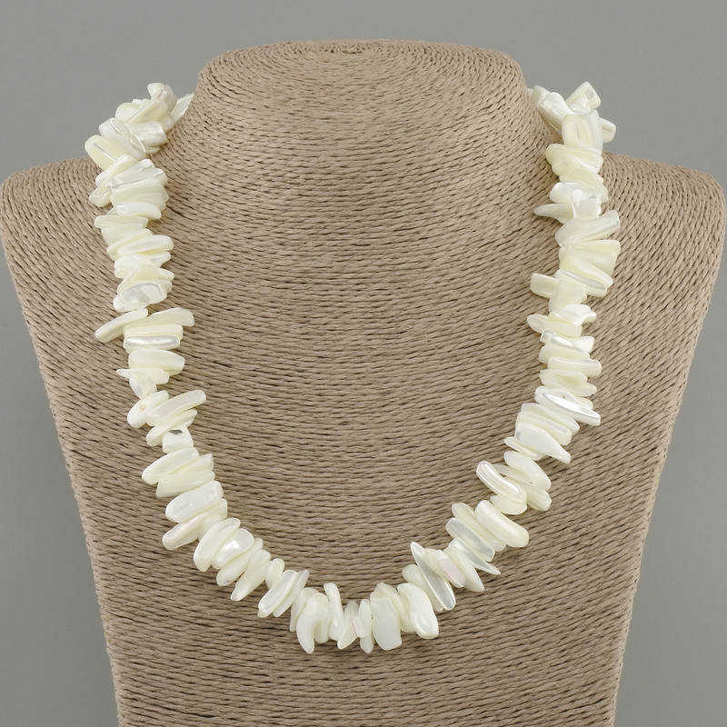 Necklace of Mother-of-Pearl Granules, diameter 12-18×3-6mm+-, length 50cm +- with clasp