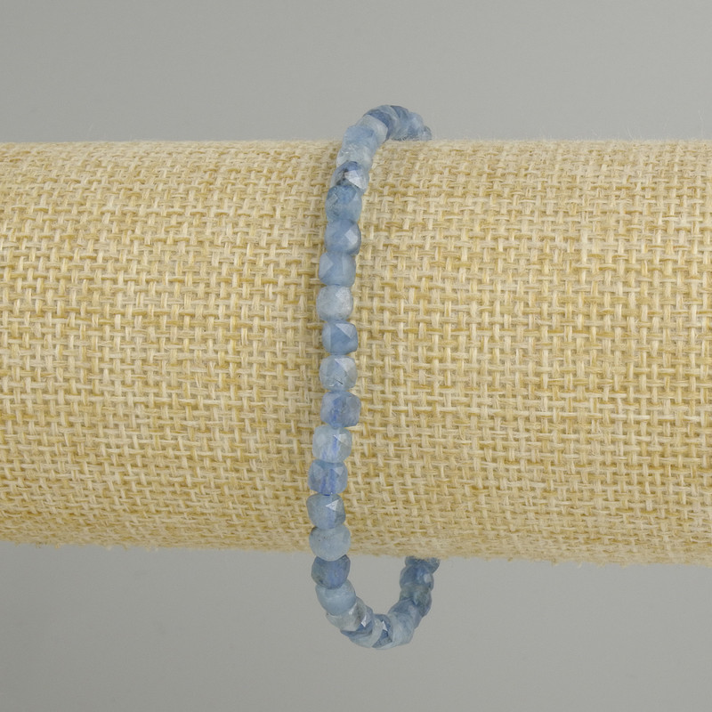 Bracelet Chrysantite (Kyanite) Beaded Cube, 4x4 mm, 18 cm long, Stretch