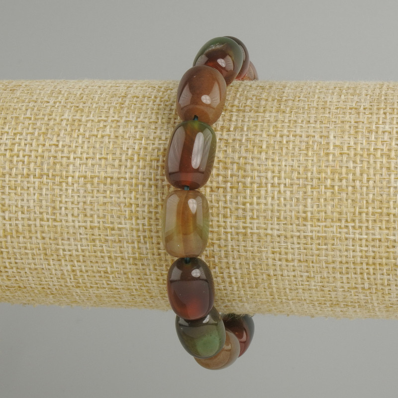 Agate Barilo Bead Bracelet, 14×10 mm barrels, 18 cm stretch