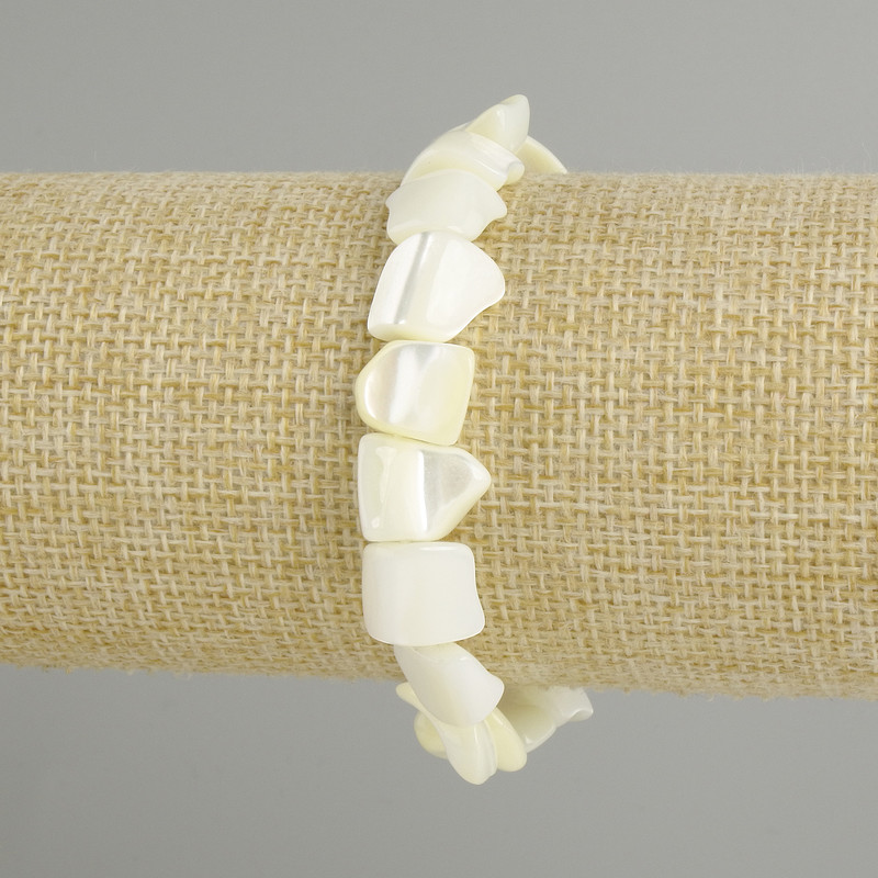 Bracelet, Mother-of-Pewter nacre bead, diameter 9-12x11-13mm +-, length 18cm +-, stretch