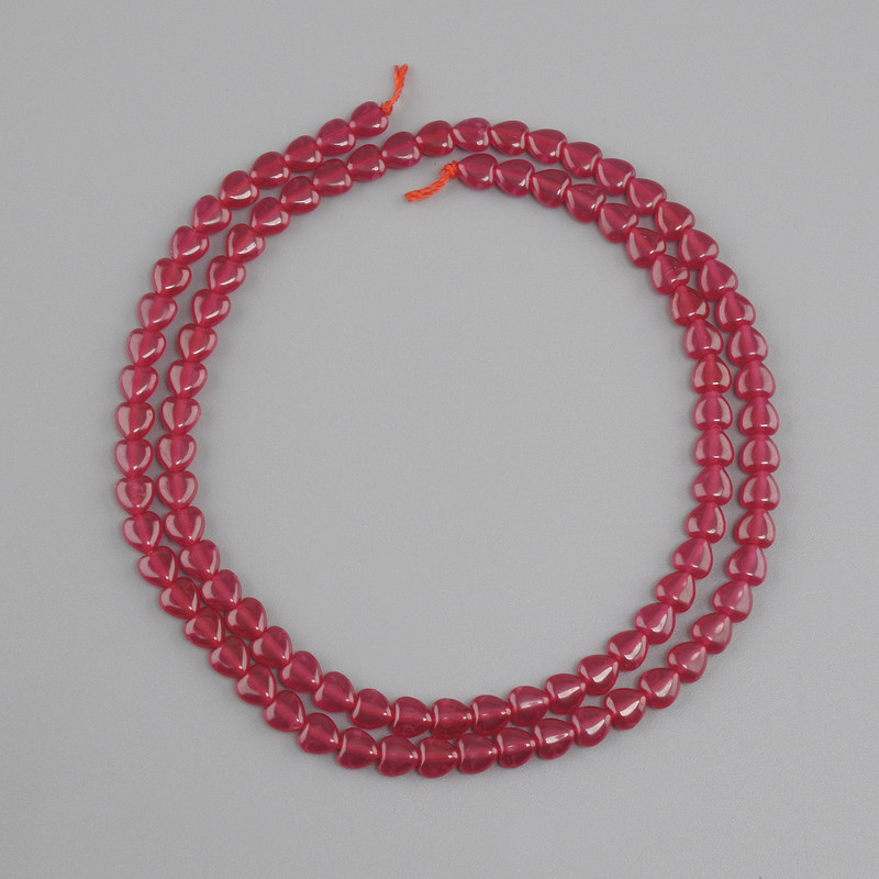 Ruby Beads (Corundum) Heart, Ø 4mm±, Thread 39cm±