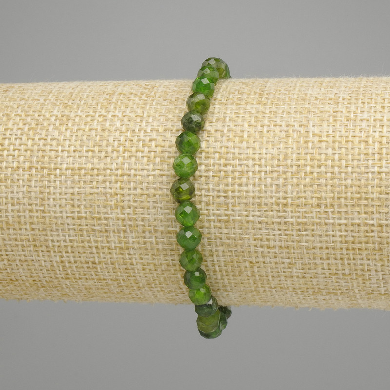 Diopside Bead Bracelet, faceted round beads 5mm ±, length 18cm ±, stretch