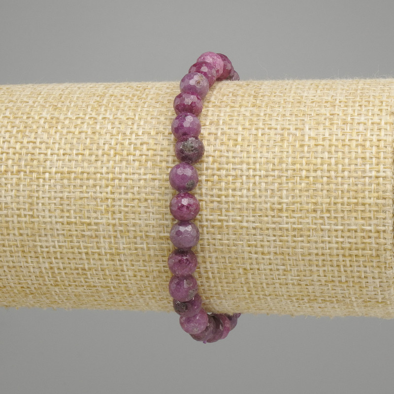 Bracelet Ruby Faceted Bead, 6mm diameter, 18cm length, stretchy