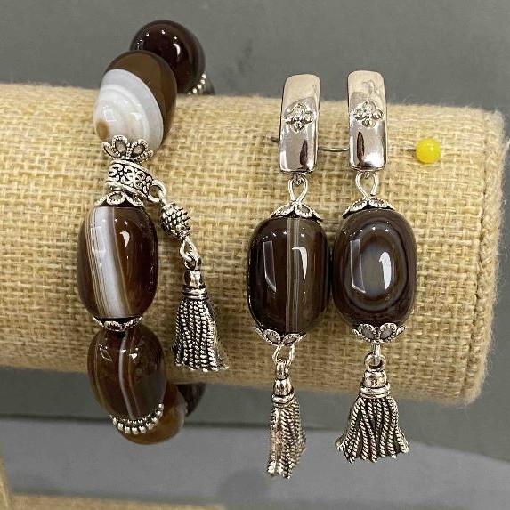 Bracelet and Earrings Set Agate Tubular 18x13mm ±, length 64mm ± with metal inserts, length 18cm ± stretch