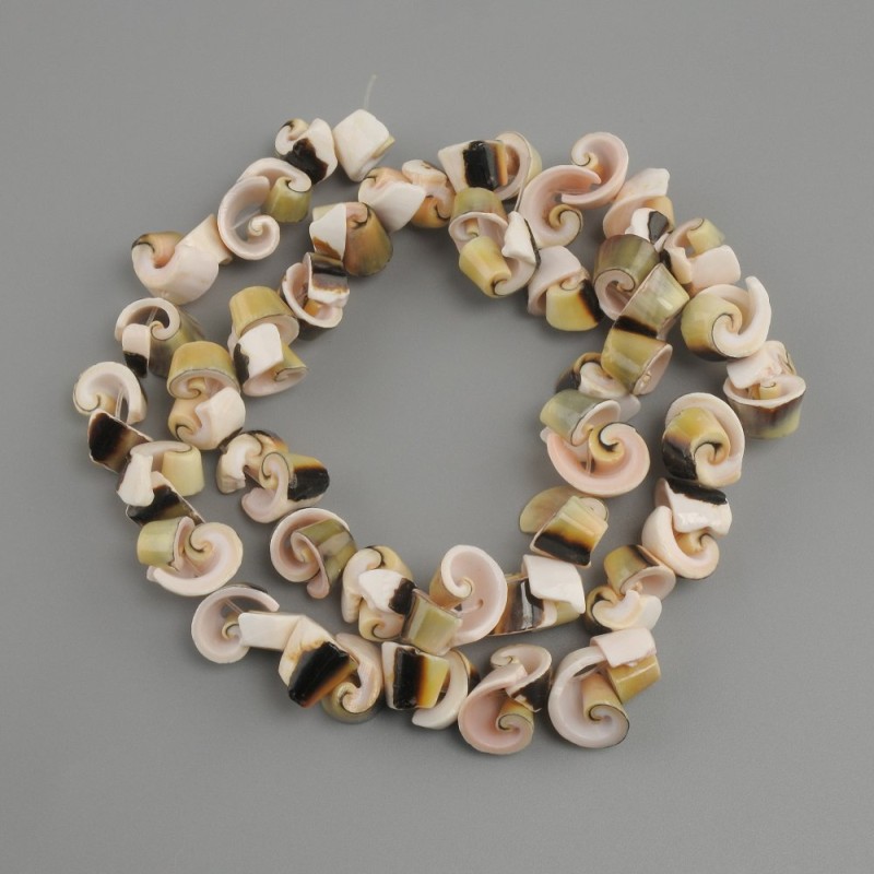 Spiral shell beads, cut, diameter 11-14×7-10, 5mm+-, length 46cm+- on fishing line