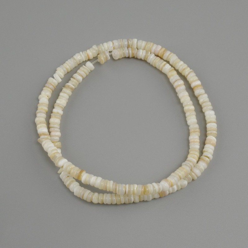 Mother-of-Pearl Scarfe Shell Howlite Rondelle Beads, 4x1.5–2 mm, 38 cm +-/ on a thread