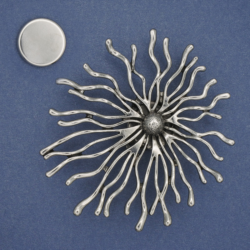 Magnetic Flower Brooch 75mm+ Silver Metal