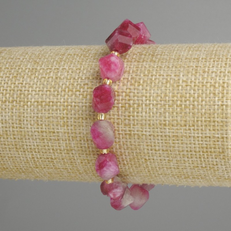 Turmaline bracelet faceted diamond 10x9mm+- seed beads 3mm+-, length 18cm+- stretch