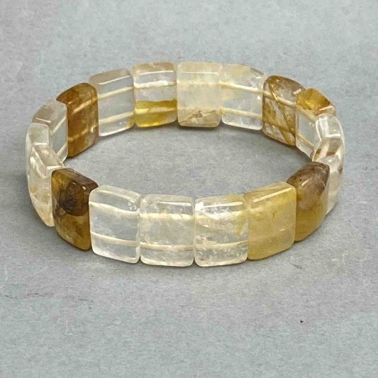 Citrine link bracelet, diameter 15×11mm ±, length 18cm ± stretch