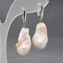 Baroque pearl earrings 24x15 mm +-, length 40 mm +/-