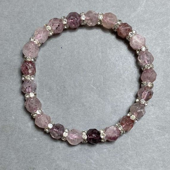 Bracelet Strawberry Quartz faceted 8×7mm± with inserts, length 18cm± on stretch