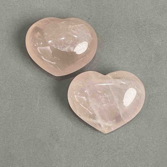 Pair of Hearts Pink Quartz souvenir natural stone, diameter 43-45x36-38mm+-92g