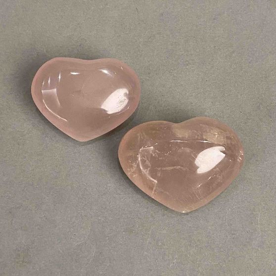 Pair Hearts Pink Quartz souvenir natural stone, diameter 43–47x33–36mm+- 88g