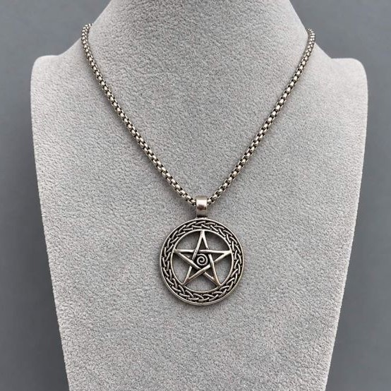 Pendant 'Star in a Circle' 34mm± dark silver-tone metal on a chain, length 65cm