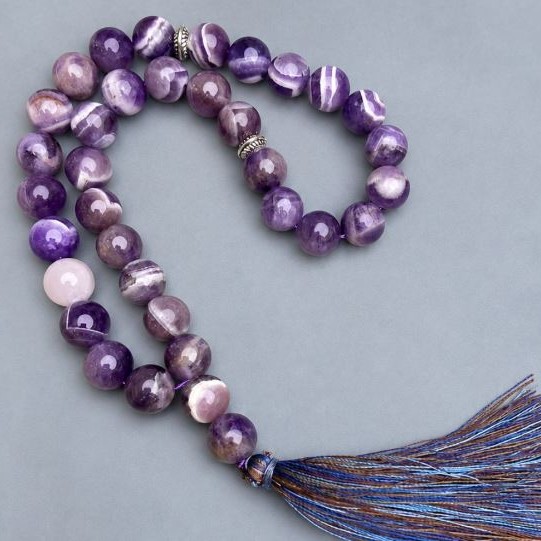 Amethyst Chevron mala 33 beads, 10 mm diameter