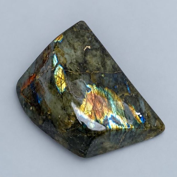 Souvenir stone natural Labradorite 14x11x5 cm ± weight 1125 g