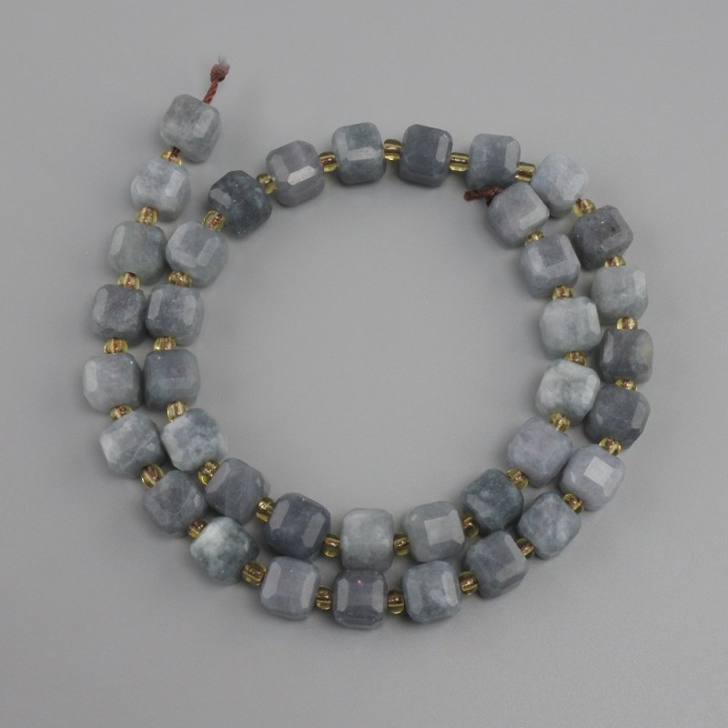 Aquamarine beads, faceted cube, diameter 8x8mm+- seed beads 3mm+-, length 38cm+-