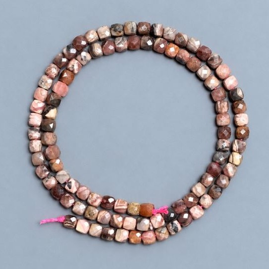 Rhodochrosite beads faceted cube 4x4 mm +/- , length 38 cm +