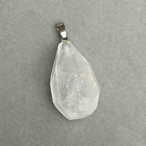 Pendant Mountain Crystal faceted teardrop 40x23mm +-, length 47mm +