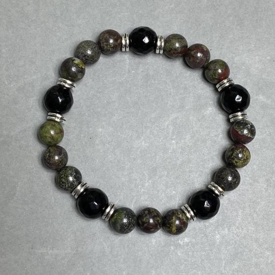 Jasper Dragon’s Blood smooth round bead bracelet with Agate faceted bead 10mm+-, length 18cm +- stretch
