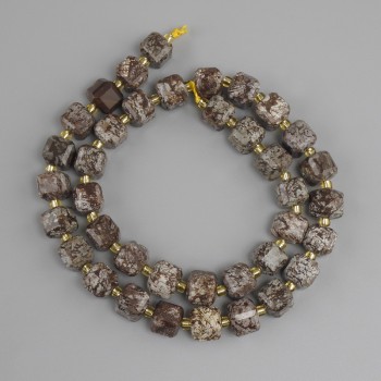 Beads Coffee Jasper faceted cube, diameter 8×8mm± seed beads 3mm±, length 38cm± on a thread
