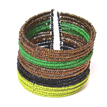 Bead bracelet with black, green, yellow and amber tones