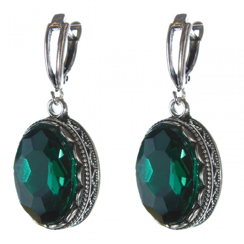 Earrings with green crystals in a 'tooth' prong oval setting 2 × 1.6 cm, length 4 cm