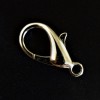Price per pack /10pcs. Light metal lobster clasp 28mm