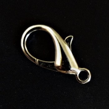 Price per pack /10pcs. Light metal lobster clasp 28mm