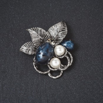 Brooch "Blueberry" metal colour "silver" 4.5 cm