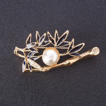Brooch "Blooming Bamboo" flora 5×2.5 cm metal colour "gold"