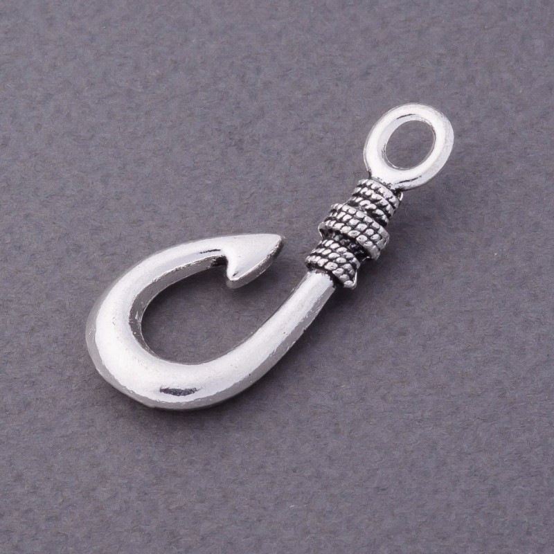 Finishing: Silver Hook 4.5×1.5 cm