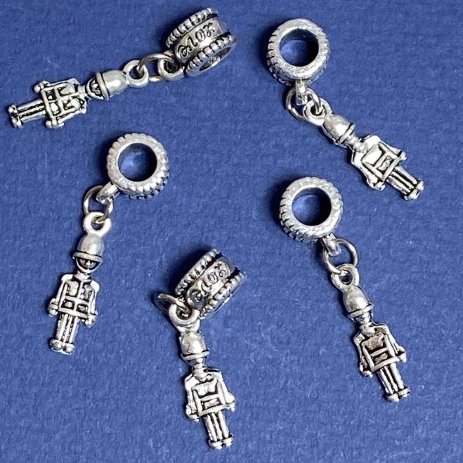 Findings Bail with Pandora Toy Soldier Charm, Length 3cm Pack of 5 pcs