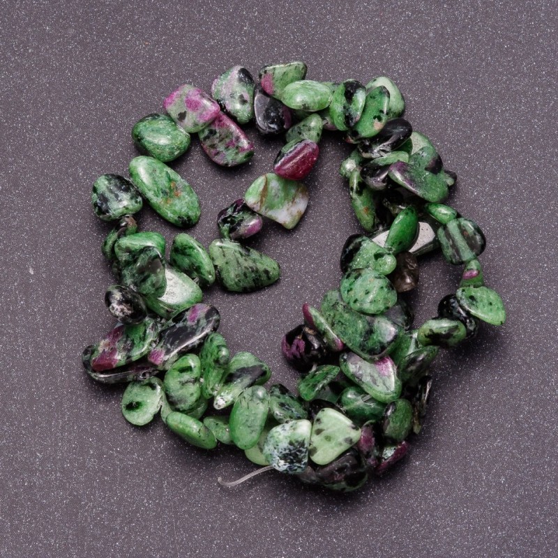 Natural Zoisite Beads on Thread, Butterfly Shape, 8-12 mm, 38 cm length