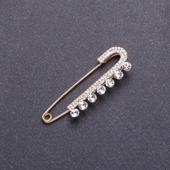 Gold-Toned Metal Pin Brooch, 5.5x1.8cm