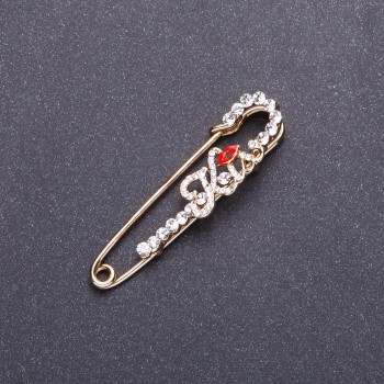 Kiss Pin Brooch, gold-toned metal, 5.8x1.4cm