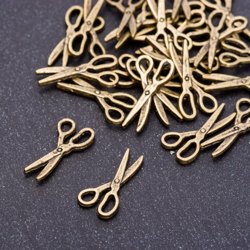 Findings Pendant Scissors "bronze", diameter 8mm, length 18mm hole 3mm pkg. 20g +/-41pcs