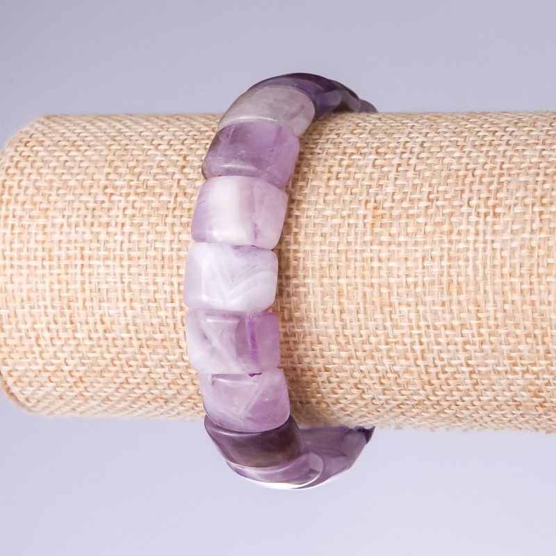 Amethyst Bracelet, 15x11mm link, on elastic
