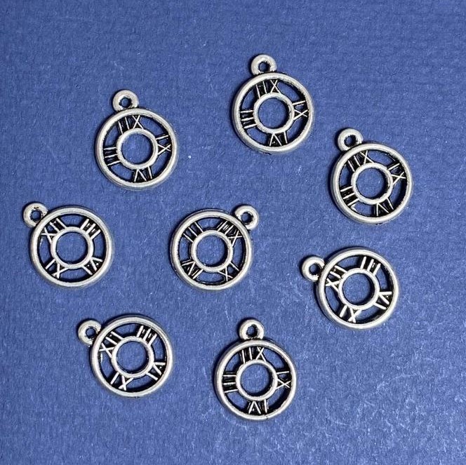 Jewellery Findings "Clock" Pendant 13x16mm, pack of 20g +/- 21pcs