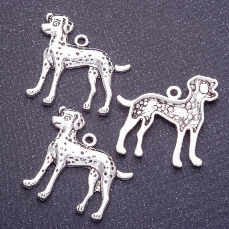 Dog Pendant Finding, length 9mm, hole diameter 1.5mm, colour silver, pack 20g +/- 7pcs