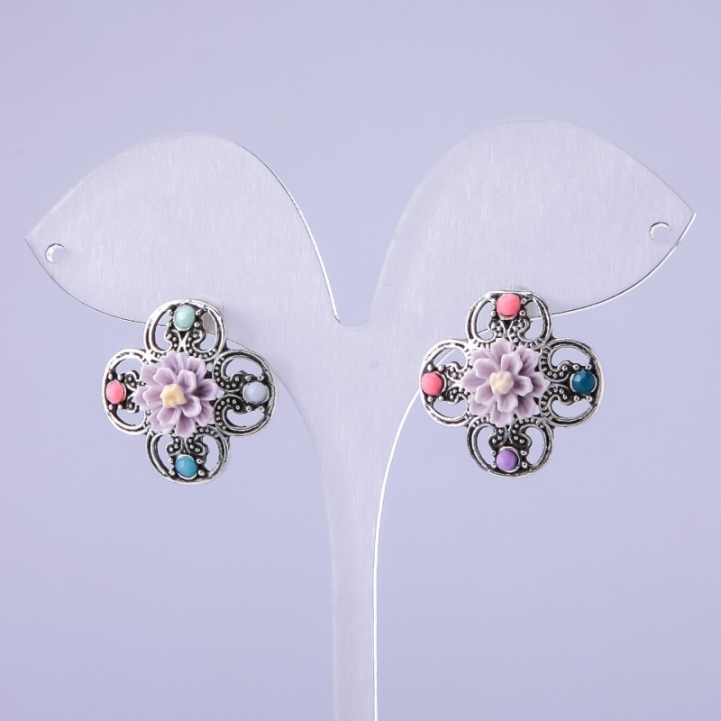 Earrings "Asters" Cream, 22mm Diameter
