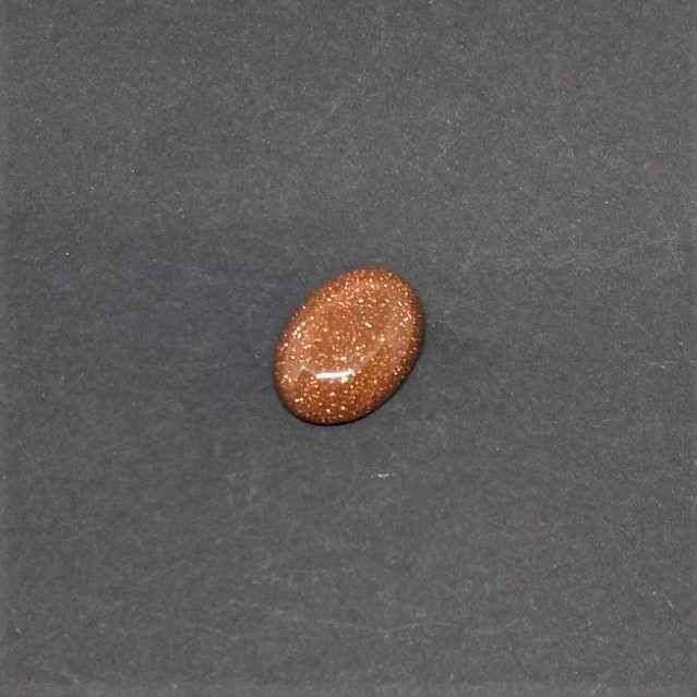 Cabochon made of natural Aventurine "Golden Sand" (press.) 20x15mm